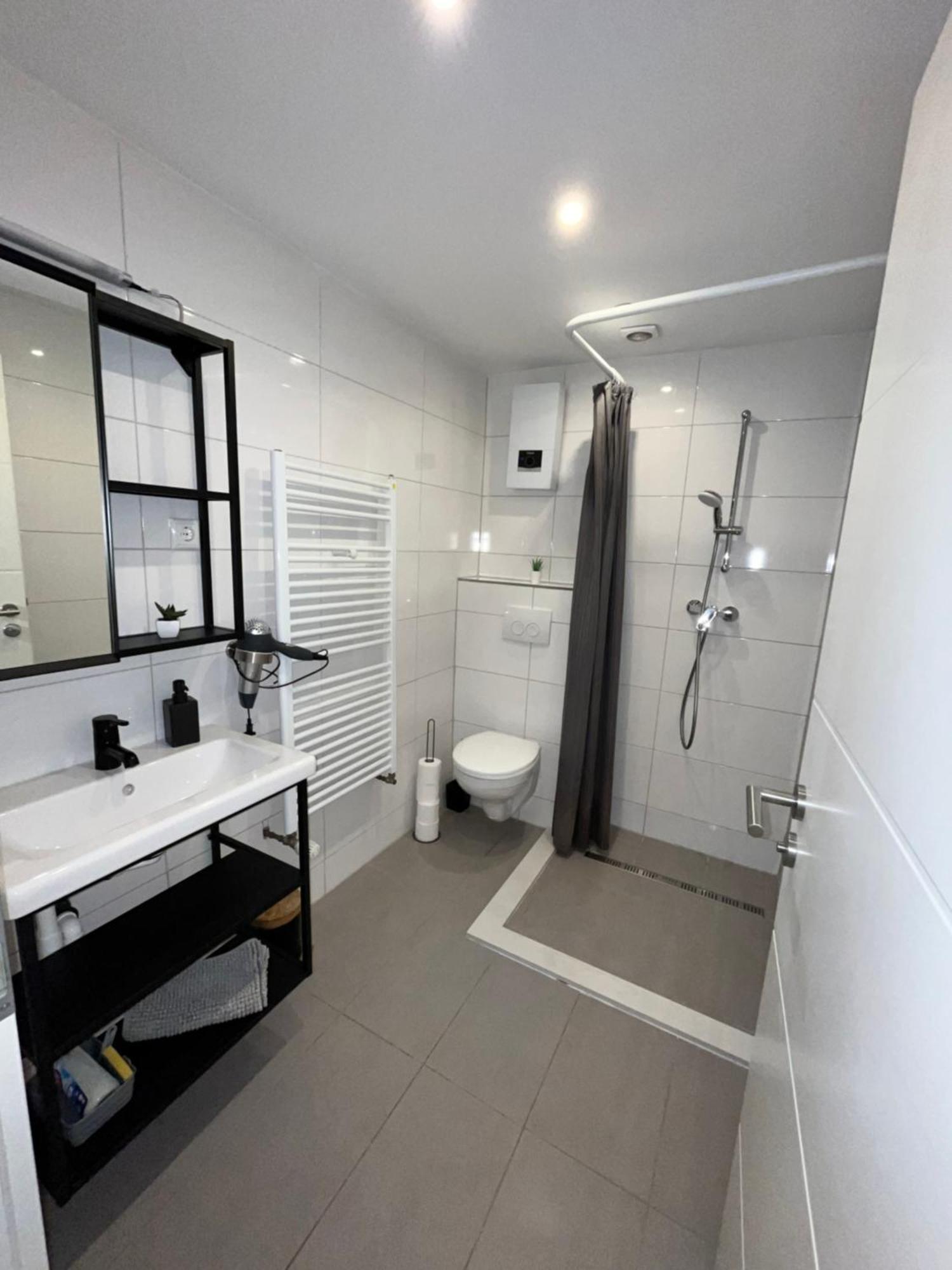 Apartment Central 10B 40Qm Wi-Fi Free Parking Calm Back House Dortmund Dış mekan fotoğraf